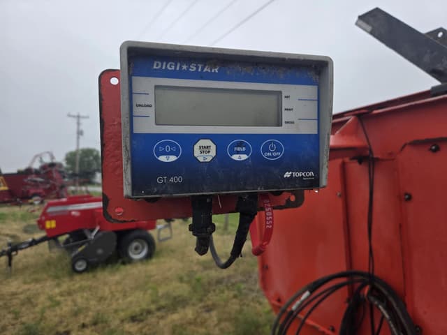 Image of Kuhn Knight 3130 equipment image 3