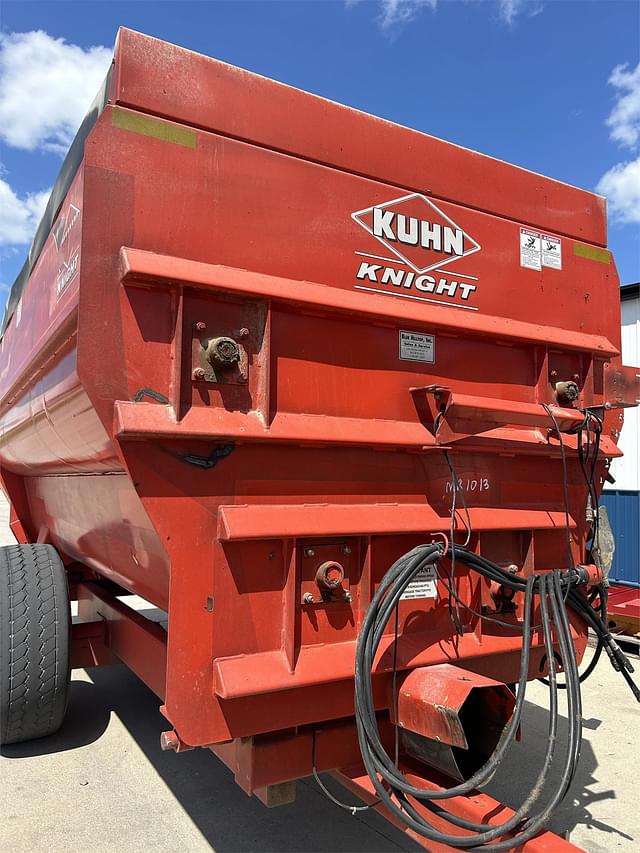 Image of Kuhn Knight 4142 equipment image 1