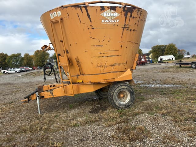 Image of Kuhn Knight 5143 equipment image 1
