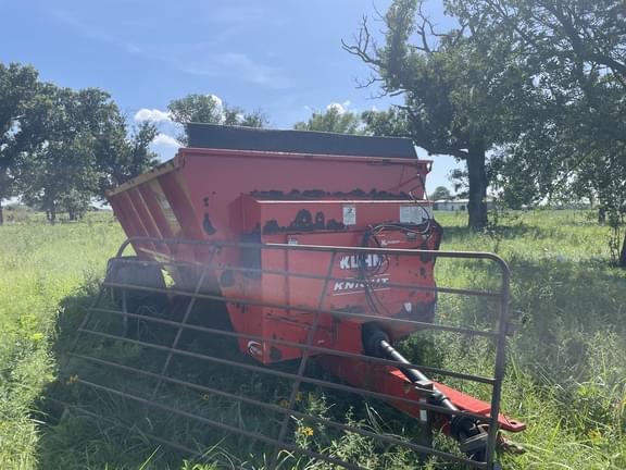 Image of Kuhn Knight 8124 equipment image 1