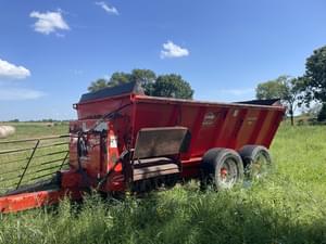 2014 Kuhn Knight 8124 Image