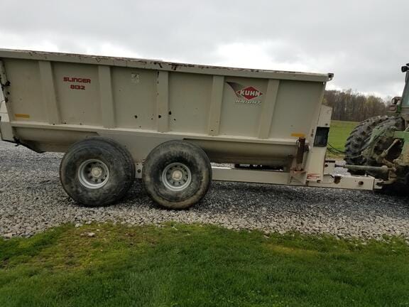 2014 Kuhn Knight 8132 Image