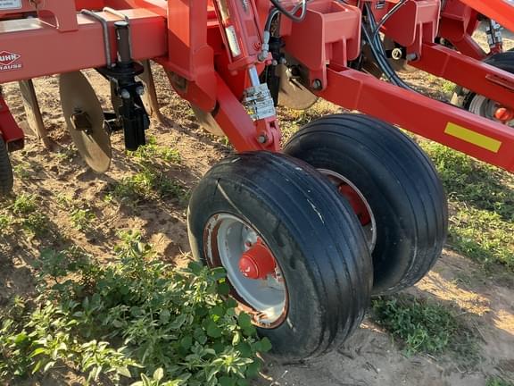 Image of Kuhn Krause 4830-930F equipment image 3