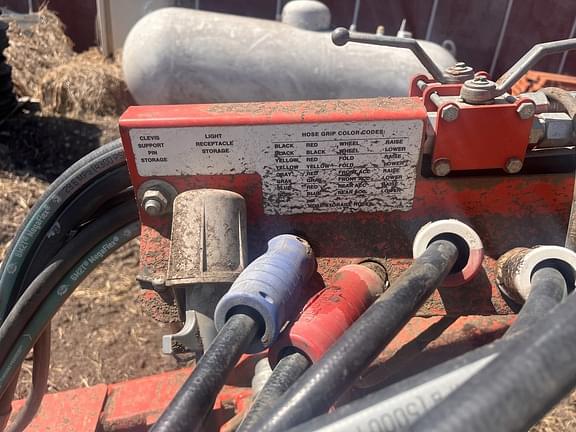 Image of Kuhn Krause Dominator 4850 equipment image 4