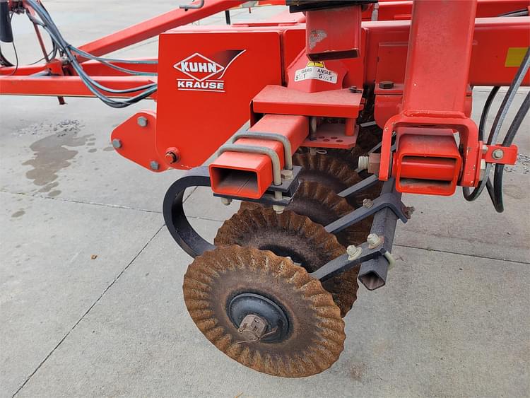 2014 Kuhn Krause 8000-30 Equipment Image0