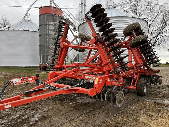 Image of Kuhn Krause 8000-30 equipment image 1