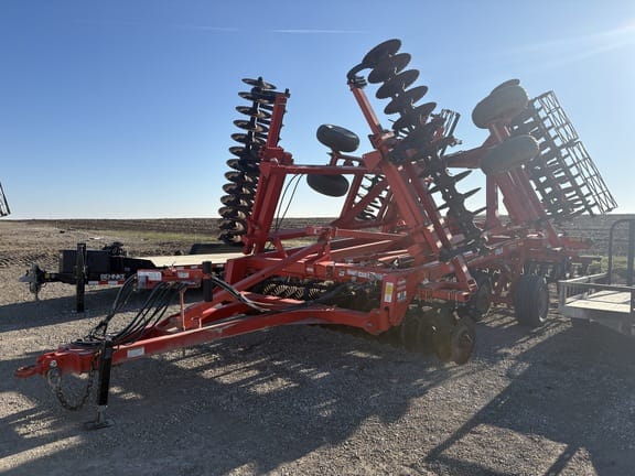 2014 Kuhn Krause 8000-30 Equipment Image0