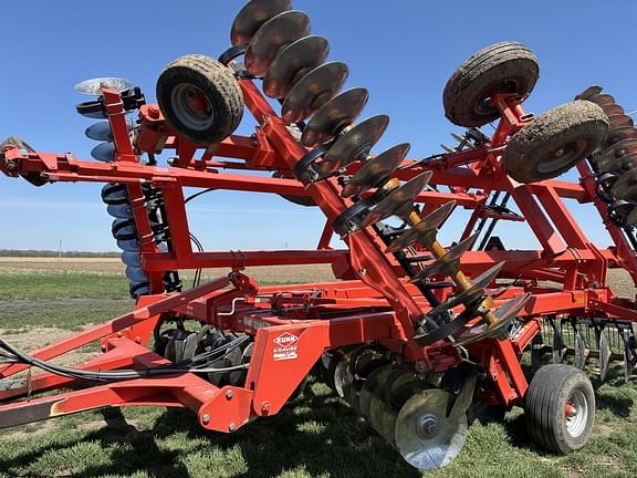 Image of Kuhn Krause 8210 equipment image 3