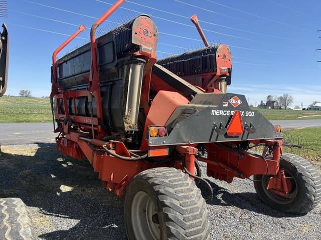 Image of Kuhn Merge-Maxx 900 equipment image 3