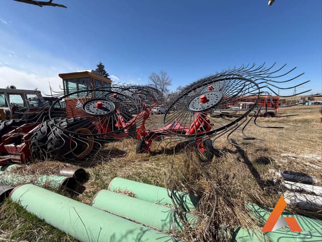 Image of Kuhn SR112 equipment image 3