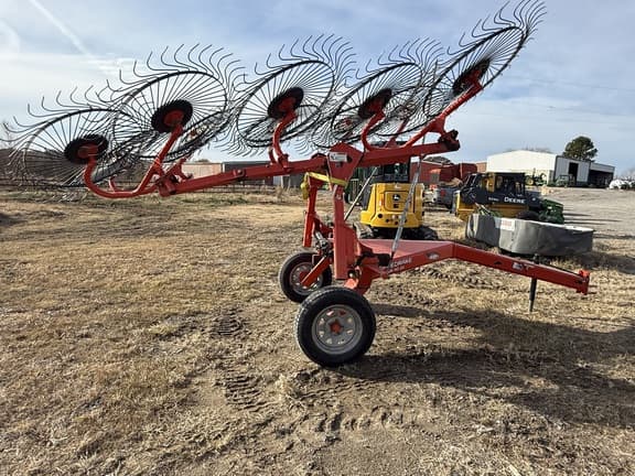 Image of Kuhn SR110 equipment image 4