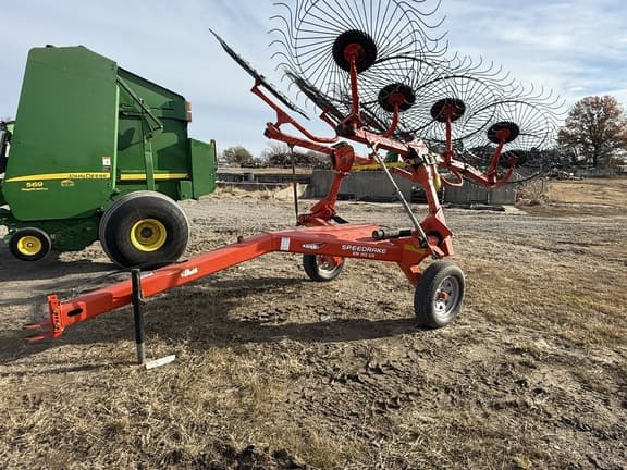 Image of Kuhn SR110 equipment image 2