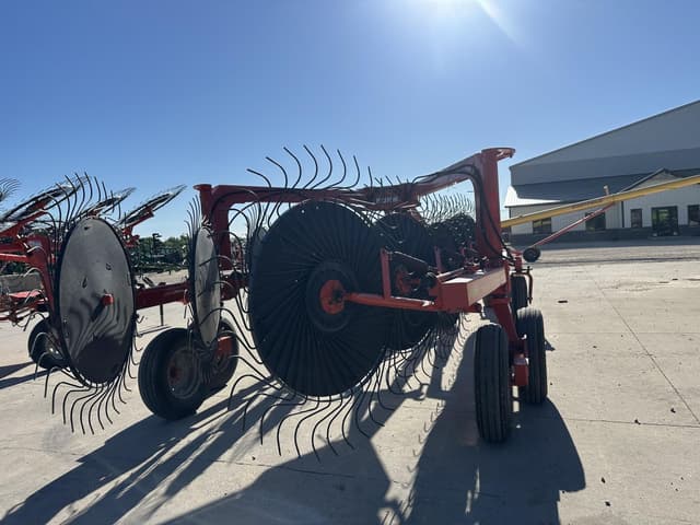Image of Kuhn SR600 GII equipment image 3