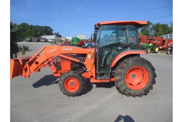 Image of Kubota L6060 equipment image 4