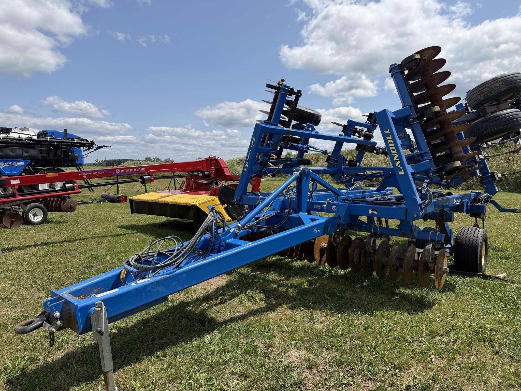 2014 Landoll 2131-19 Equipment Image0