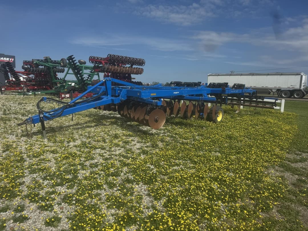 Image of Landoll 2410F-7-24 Primary image