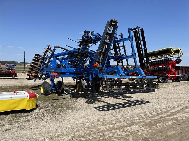 Image of Landoll 2410 equipment image 3