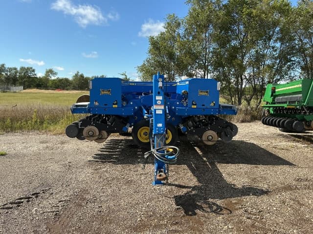 Image of Landoll 5531 equipment image 1