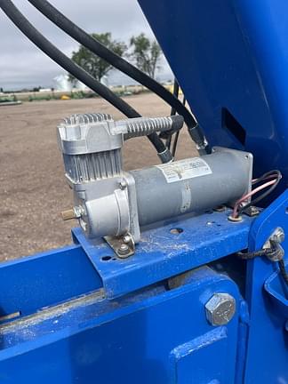 Image of Landoll 5531 equipment image 4