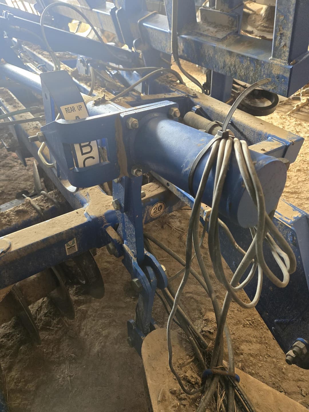 Image of Landoll 7431-29 Image 1