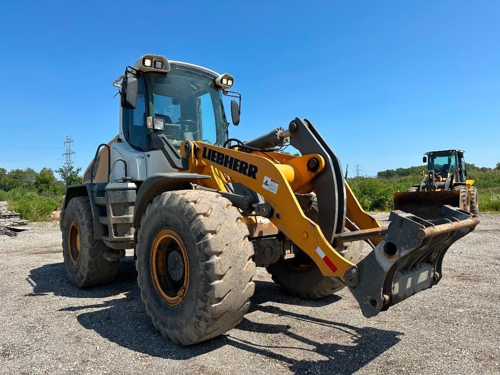 Main image Liebherr L538