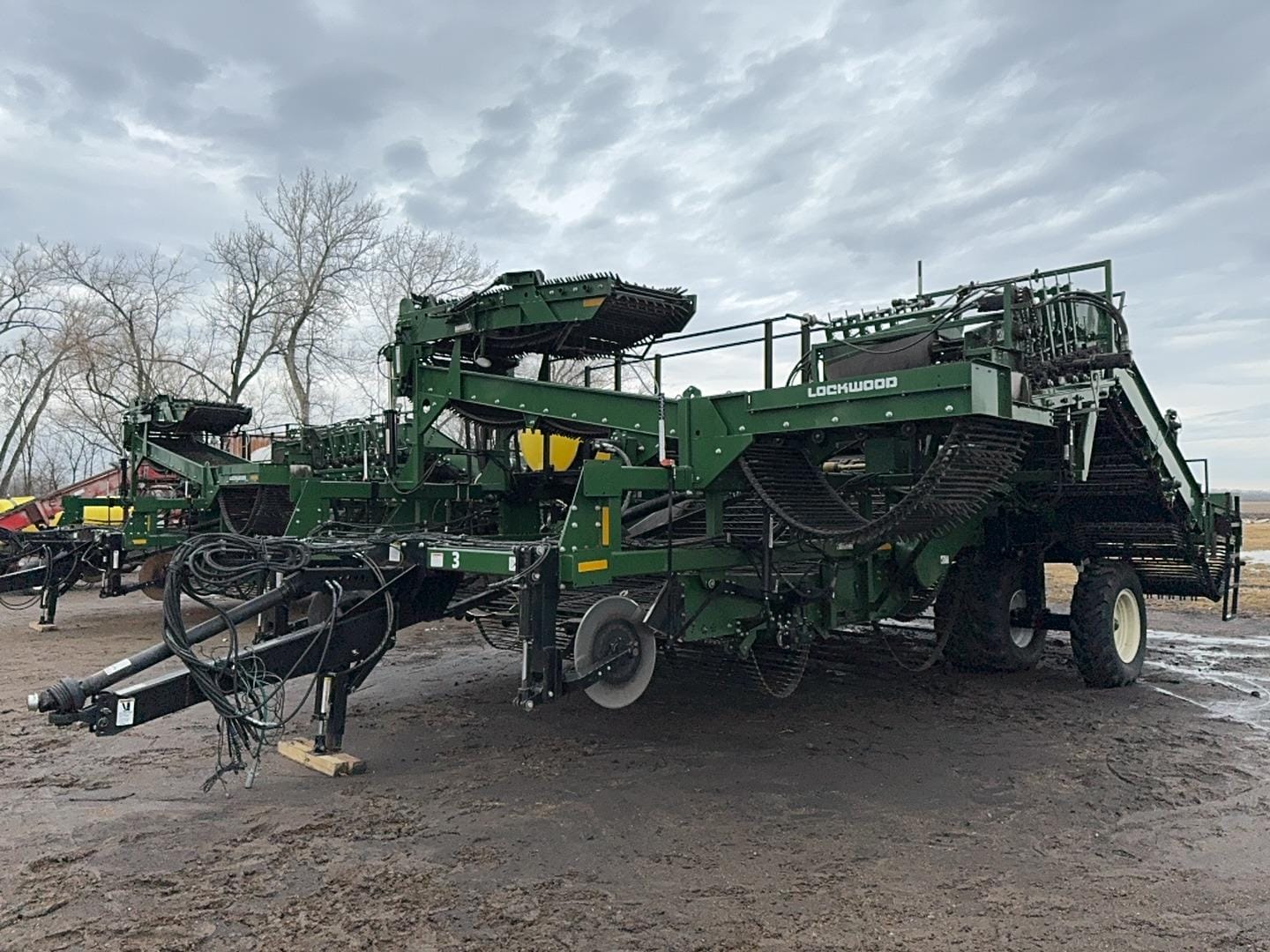 Main image Lockwood 674