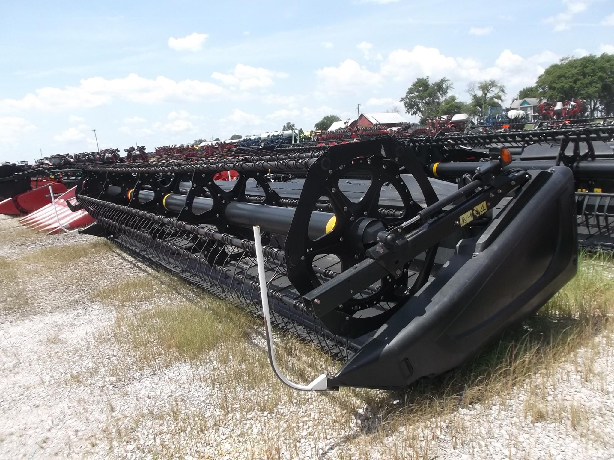 2014 MacDon D-65S Equipment Image0