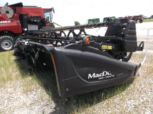 Image of MacDon D-65S equipment image 2