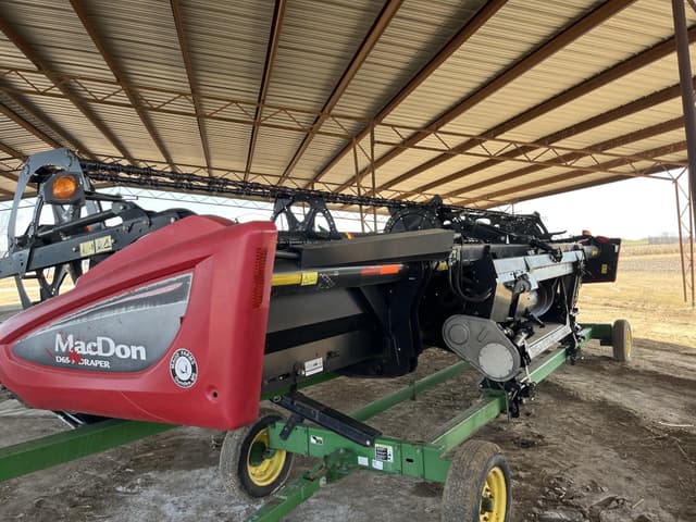 Image of MacDon D65 equipment image 1