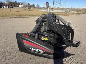 2014 MacDon FD75S Image