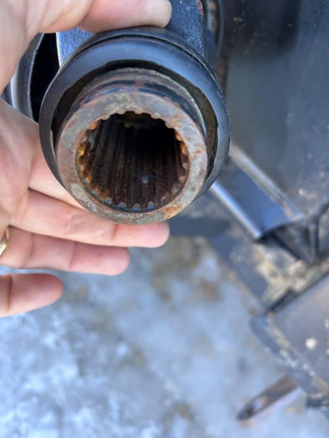 Image of MacDon FD75 equipment image 3