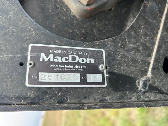 Image of MacDon FD75 equipment image 1