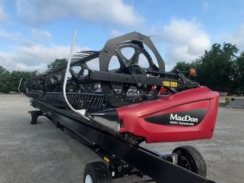 Main image MacDon FD75S