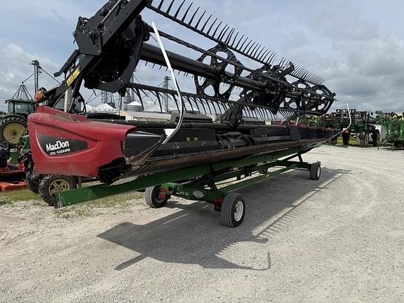 Image of MacDon FD75S equipment image 1