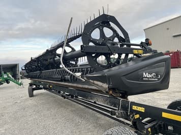 Main image MacDon FD75