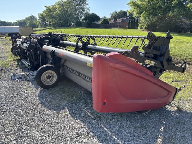 Image of MacDon FD75-40 equipment image 1
