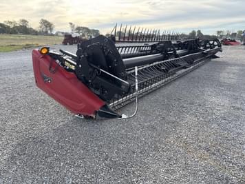 Main image MacDon FD75-40