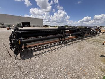 Main image MacDon FD75