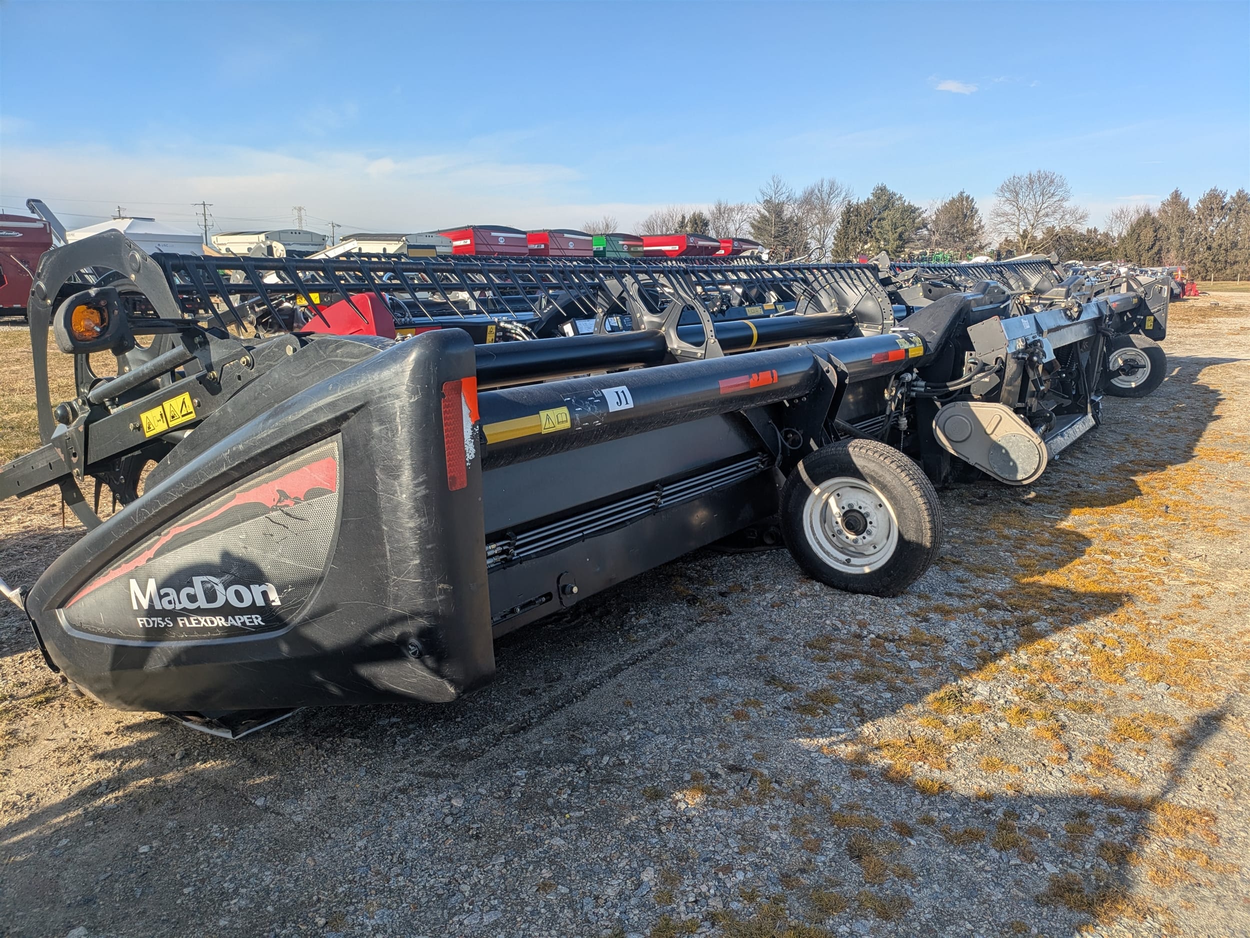 2014 MacDon FD75S Equipment Image0