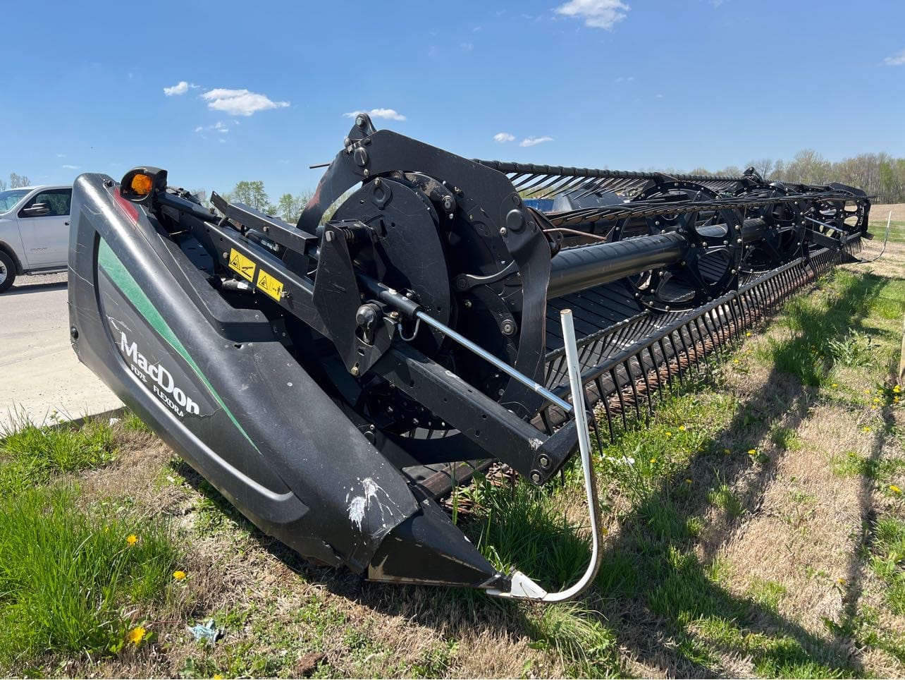 Main image MacDon FD75