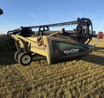 Main image MacDon FD75