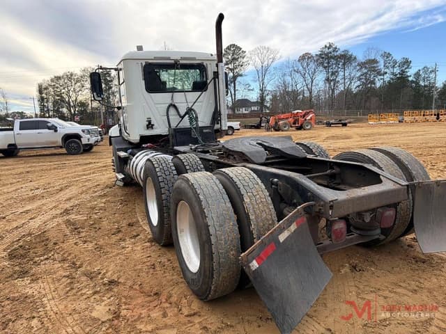 Image of Mack CXU613 equipment image 4