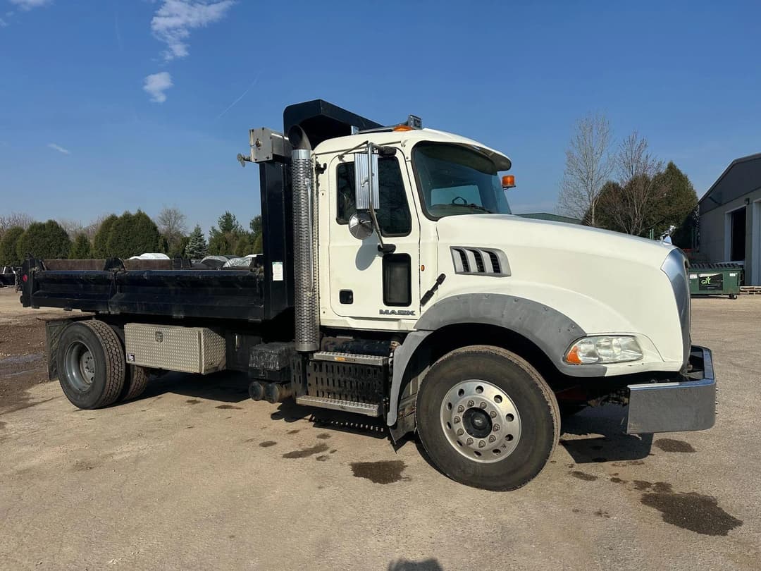 Image of Mack Granite Primary image