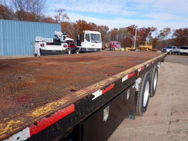 Image of Mack GU533 equipment image 4