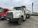 2014 Mack GU813 Image