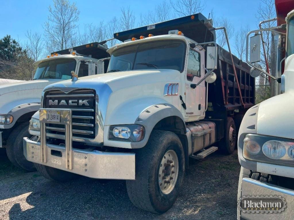 2014 Mack GU713 Equipment Image0