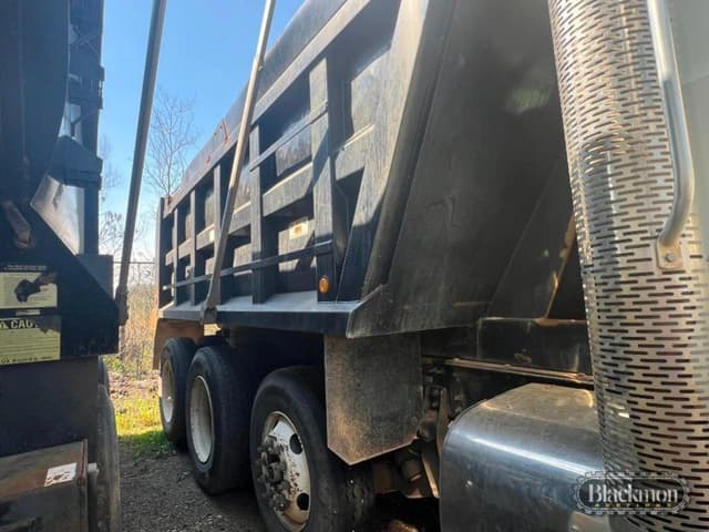 Image of Mack GU713 equipment image 4