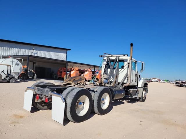 Image of Mack GU713 equipment image 4