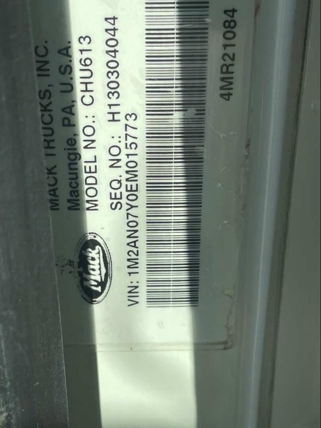 Image of Mack Pinnacle CHU613 equipment image 2