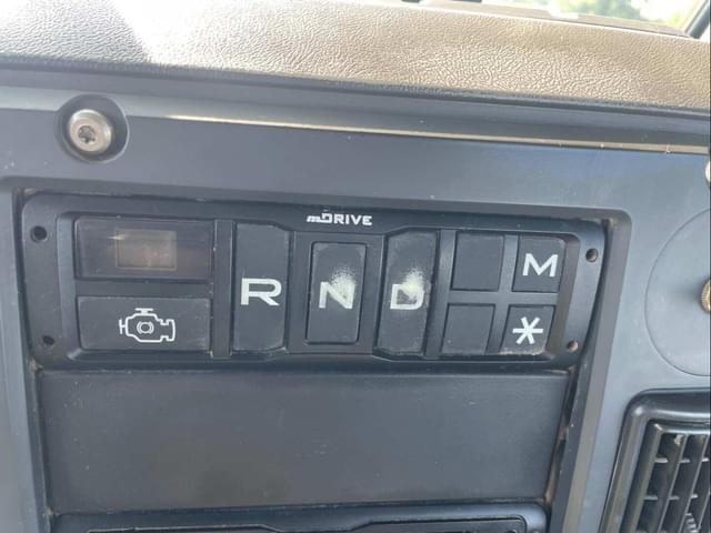 Image of Mack Pinnacle CHU613 equipment image 1